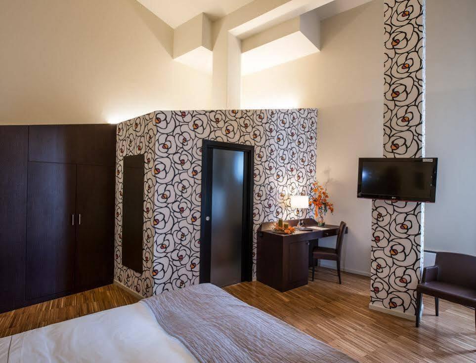 Ekk Hotel Citta Sant'Angelo Exterior foto